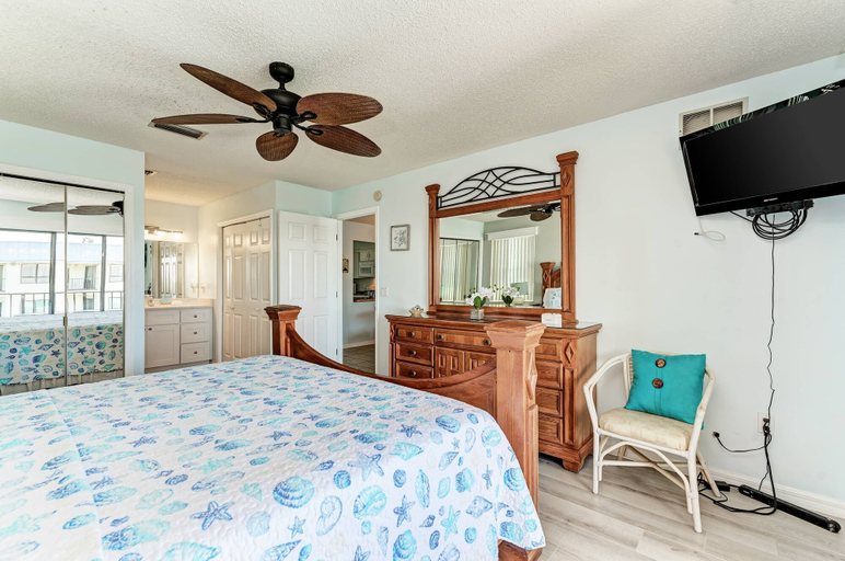 Bedroom 4, Anna Maria Island Beach View 208, Manatee