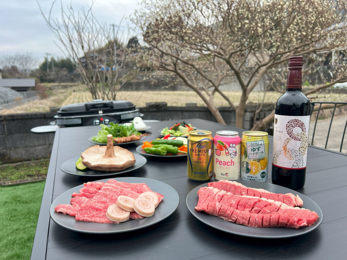 Food & Drinks 3, Assi House, Yufu