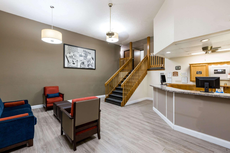 Public Area 3, Super 8 by Wyndham Hays KS, Ellis