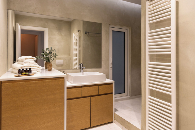 Bathroom 4, Acropolis Museum Retreat - 2 Bedroom Apartment, Attica