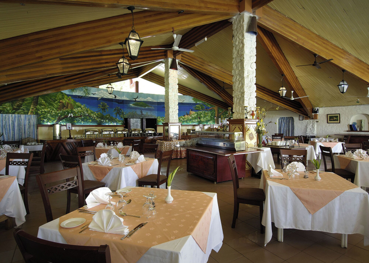 Food & Drinks 5, Berjaya Praslin Resort