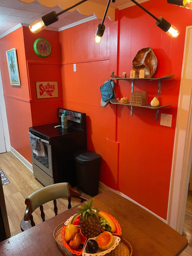 Food & Drinks 5, 1BR Coastal Escape, Galveston
