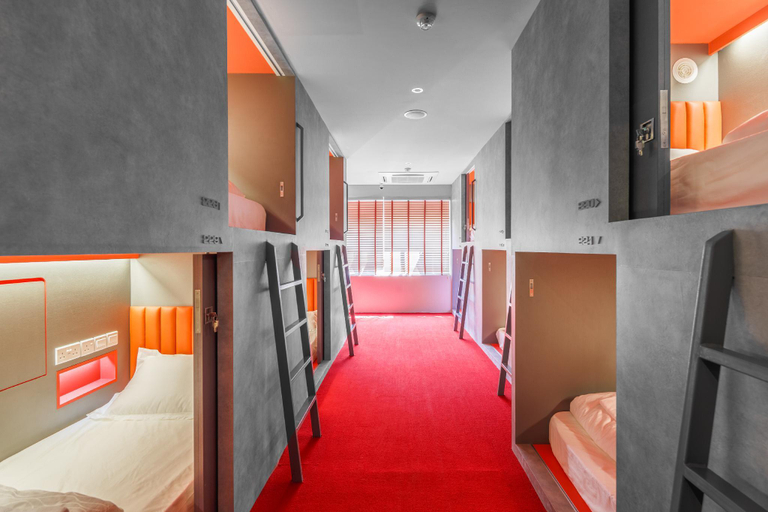 Bedroom 12