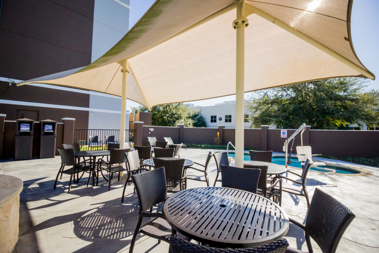 Food & Drinks 5, Atwell Suites AUSTIN AIRPORT by IHG, Travis