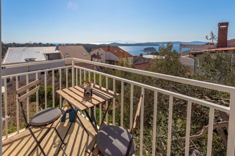 Others 5, Peaceful Apartment With Beautiful View, Hvar