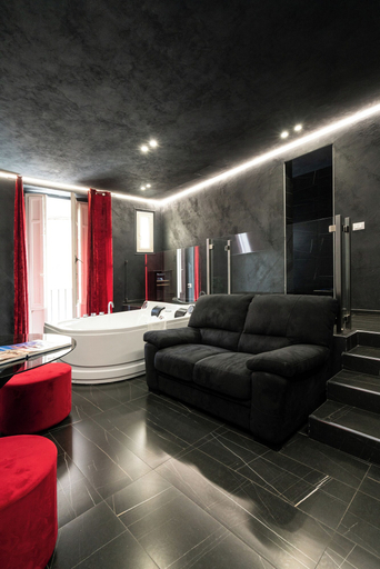 Others 5, Marmur Suite, Palermo