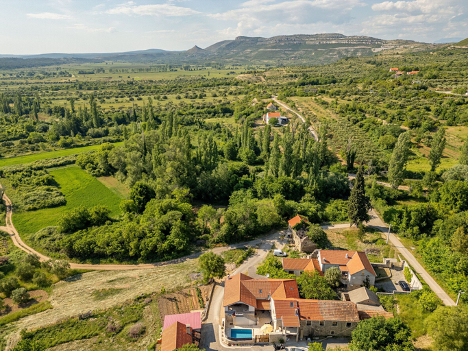 Exterior & Views 2, Villa Izvor, Skradin