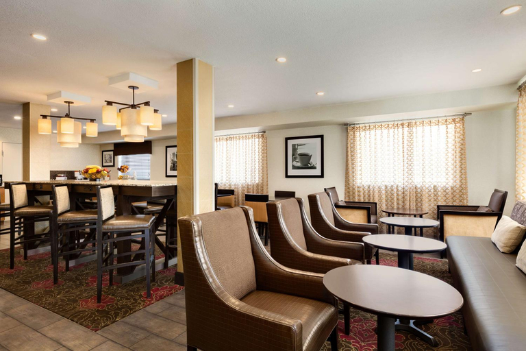 Food & Drinks 3, Hampton Inn Portland/Clackamas, Clackamas