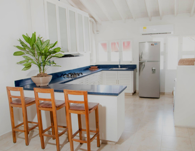 Others 4, 2BR APARTMENT IN THE WALLED CITY, Cartagena de Indias