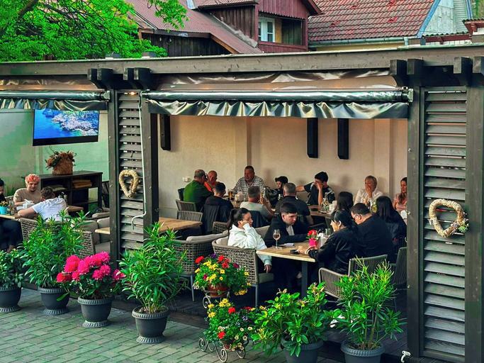 Food & Drinks 5, Hotel Bucheland, Gura Humorului