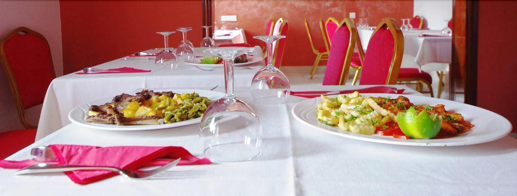 Food & Drinks 4, Residence La Corniche, Dakar