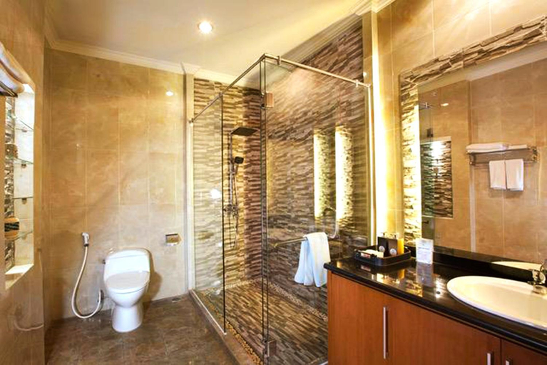 Bathroom 4, Raintree Boutique Villa & Gallery, Yogyakarta