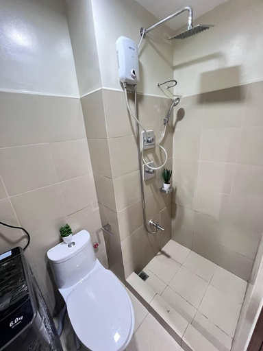 Bathroom 5, SHORE 3 RESIDENCES, Pasay City