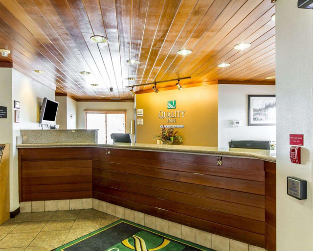 Public Area 2, Quality Inn La Crosse North, La Crosse