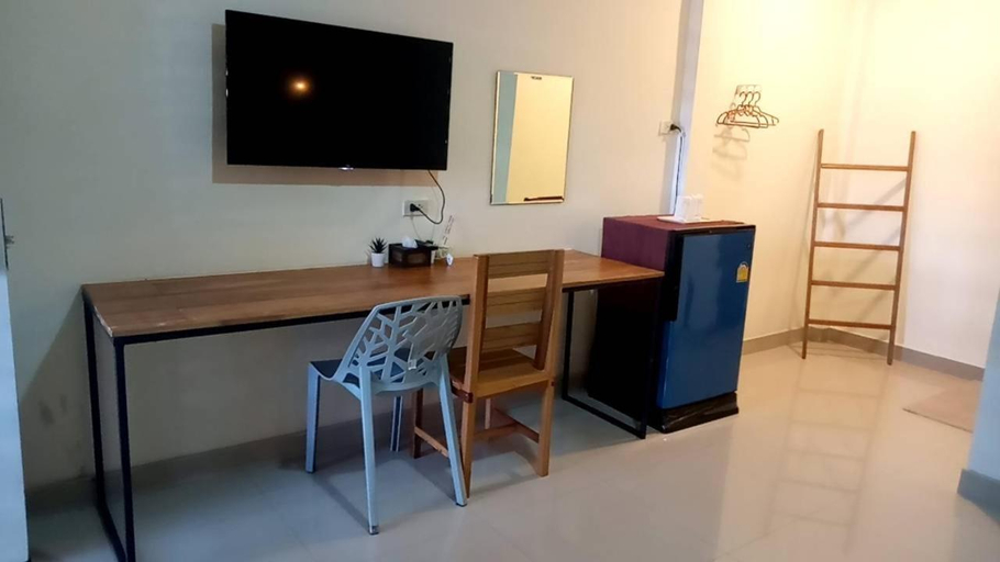 Others 5, The Sekret Hotel, Su-ngai Ko Lok