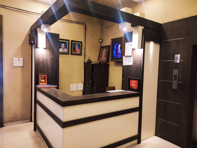 Others 2, Hotel Sham Suman, Kolhapur