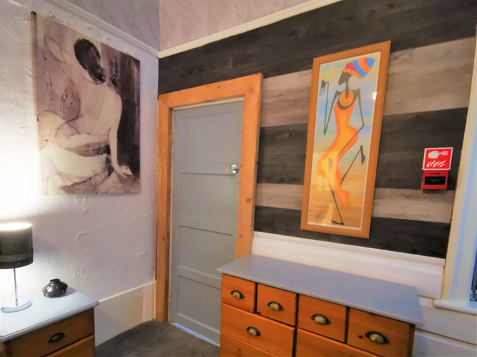 Bathroom, Immaculate 1-bed Apartment in Blackpool - Sleeps 5, Blackpool