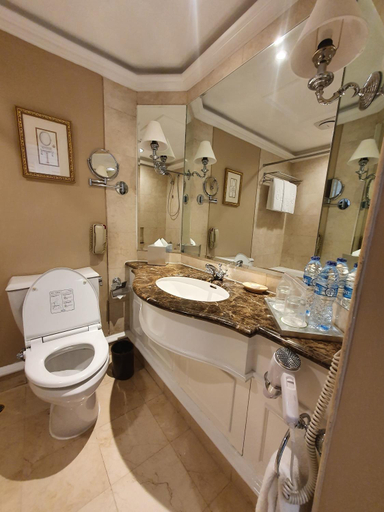 Bathroom 6
