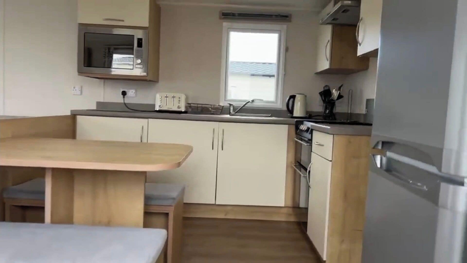 Private kitchen 4, Morecambe sea Side Caravan Retreat, Lancashire