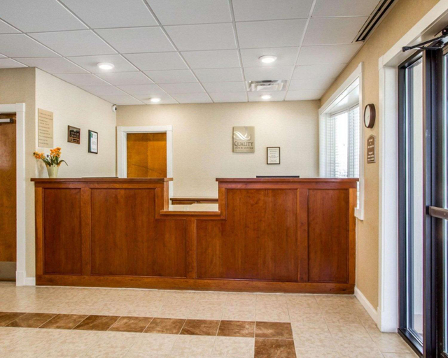 Public Area 2, Quality Inn & Suites South Portland, Cumberland