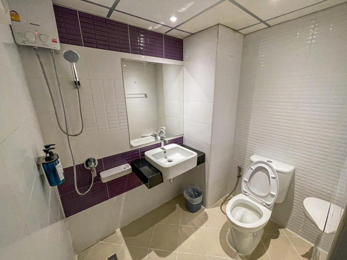 Bathroom 4, The Bed By Boonjira, Muang Chon Buri
