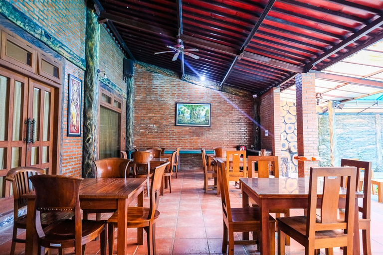 Food & Drinks 3, RedDoorz @ Savitri Hotel, Sleman