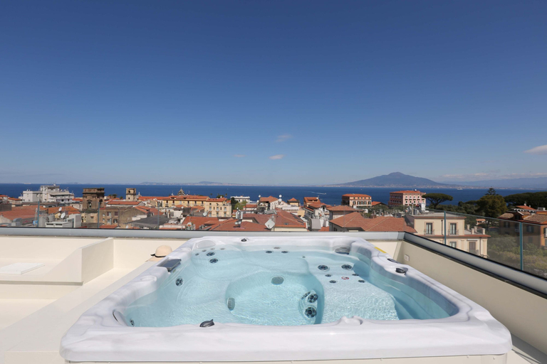 Room 3, The Square in Sorrento, Napoli