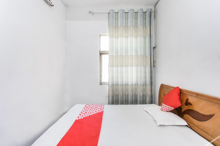 Others 3, No.7 Accommodation (Shenzhen Longgang Central Shop), Shenzhen