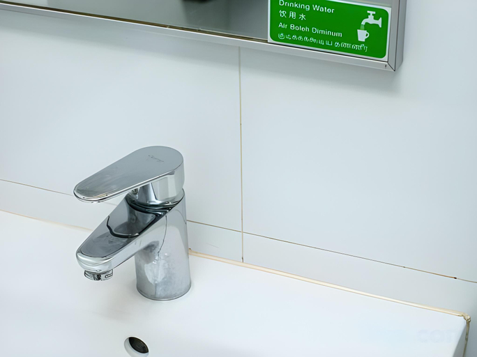 Bathroom 13