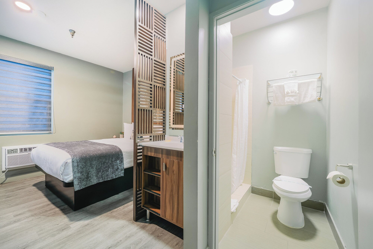 Bedroom 3, Urban Boutique Hotel, San Diego