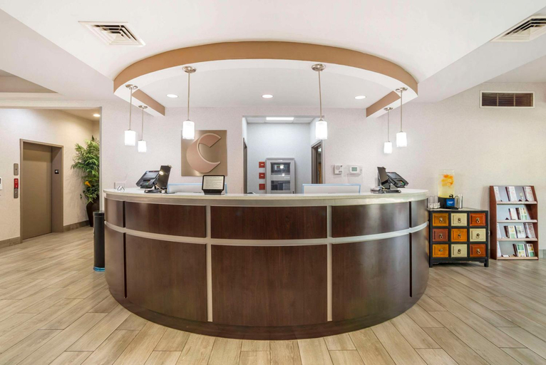 Public Area 3, Comfort Suites At WestGate Mall, Spartanburg