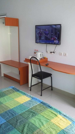 Bedroom 2, Hotel Suminar, Garut