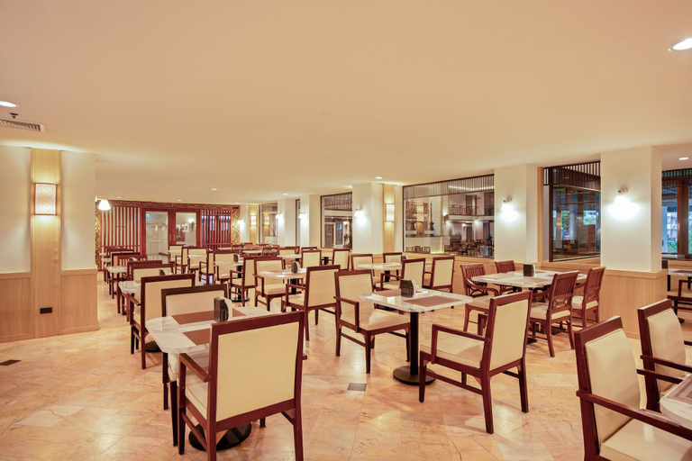 Food & Drinks 5, Jomtien Thani Hotel, Pattaya