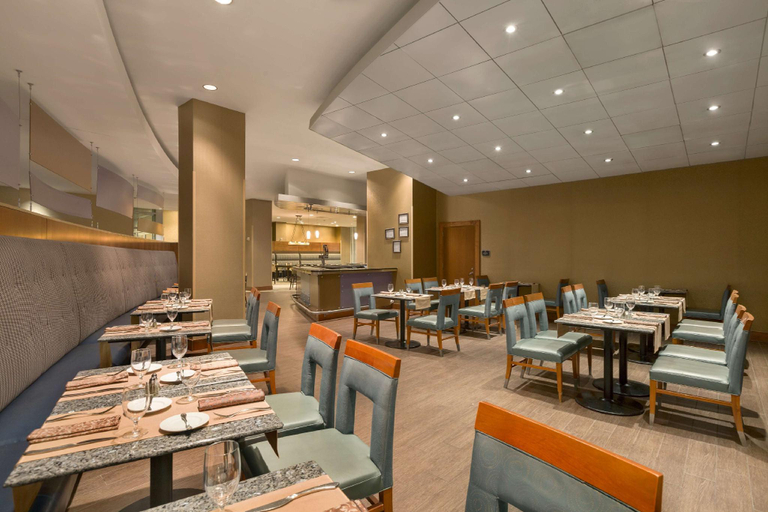 Food & Drinks 4, Hilton Baltimore BWI Airport, Anne Arundel