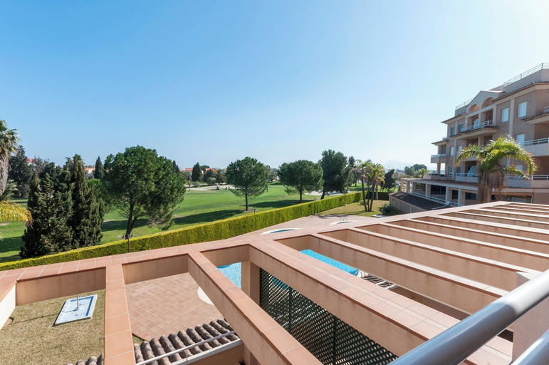 Property grounds, Camelot - Apartment, Valencia