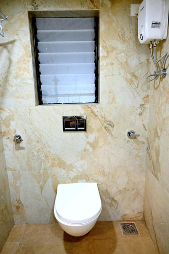 Bathroom 3, Hotel Sagar, Thane