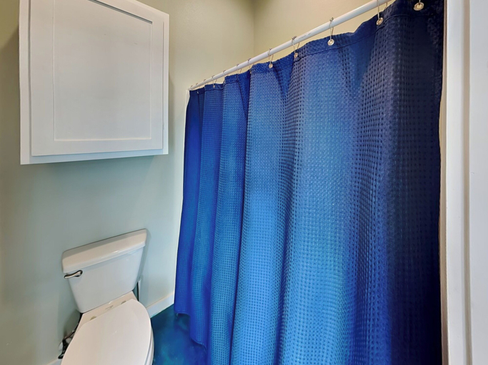 Bathroom 4, Beach Club 1 by Silver Sands Vacation Rentals, Nueces