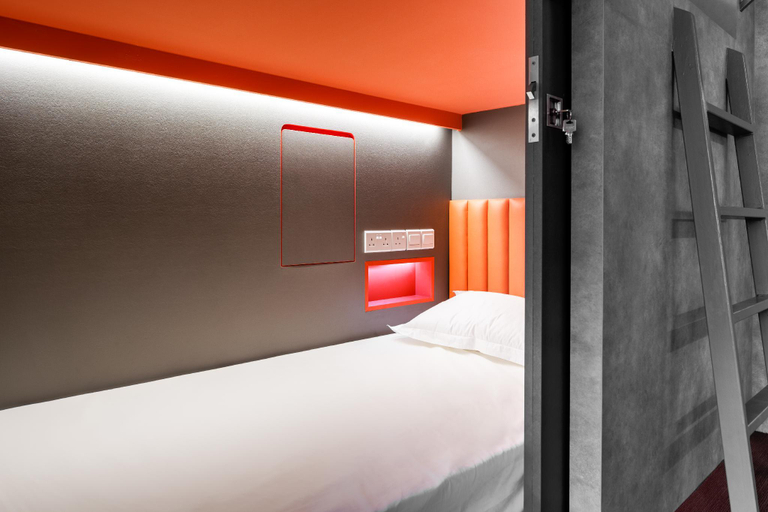 Bedroom 10
