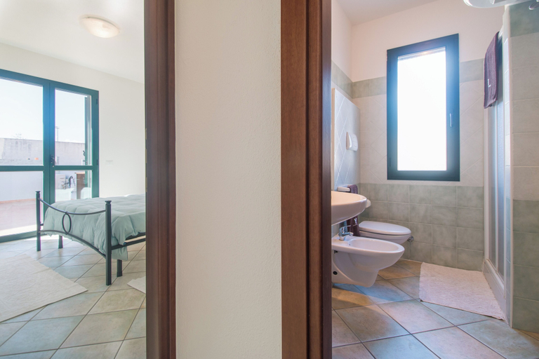 Bathroom 3, Residence Maria Antonia - Grazia Deledda, Nuoro