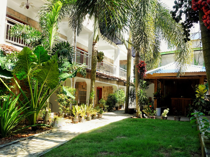 Others 4, Senare Boracay Hotel, Malay