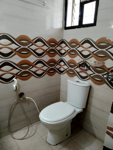 Bathroom 5, Hotel Silver Sand, Thiruvananthapuram