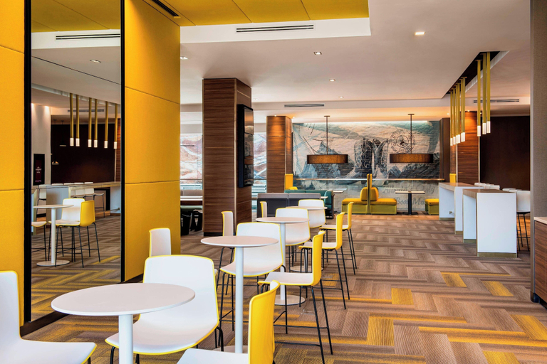 Food & Drinks 4, Residence Inn by Marriott Calgary Downtown/Beltline District, Division No. 6