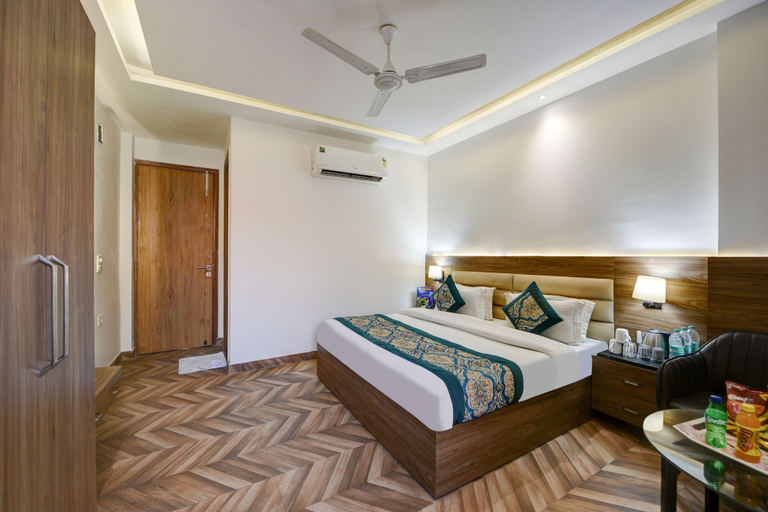 Bedroom 3, The Sunrise Vista, Delhi
