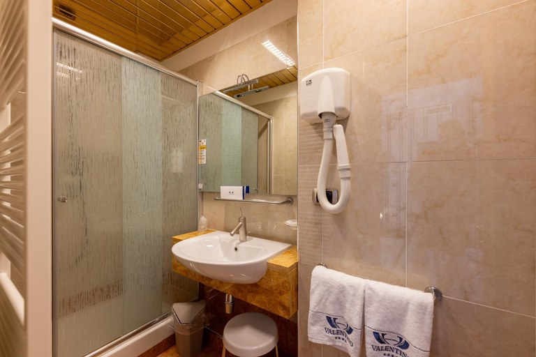 Bathroom 7