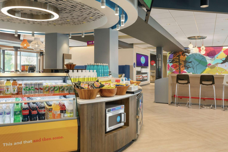 Food & Drinks 5, Tru by Hilton Meridian Boise West, Ada