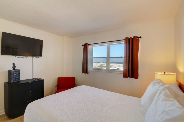 Bedroom 3, 447 El Matador 2 Bedroom Condo by RedAwning, Okaloosa