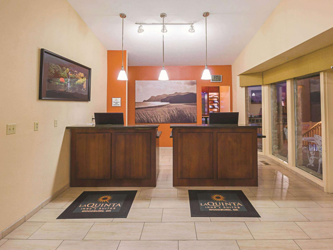 Public Area, La Quinta Inn & Suites by Wyndham Woodburn, Marion