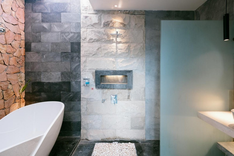 Bathroom 4, The Lavana Hidden Villa Lombok