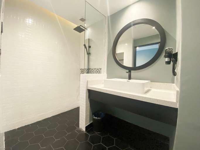 Bathroom 3