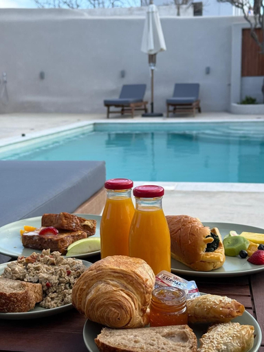 Food & Drinks, LyMaRou Collection, South Aegean
